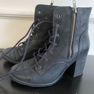 Black leather lace up booties EU 38 / US 7